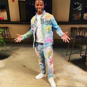 Meet your Posher, Christopher